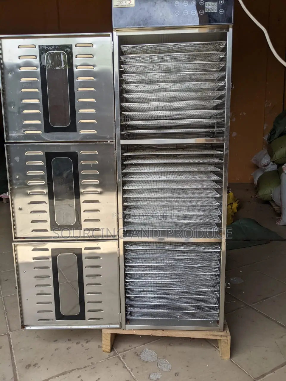 Food Dehydrator (Food Drying Machine)