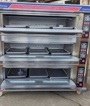 * Commercial 3 Deck 9 Tray Gas Oven * 3 Decks 9 Trays Capac