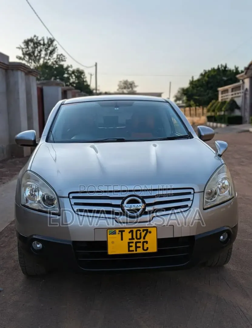 Nissan Dualis 2010 Silver