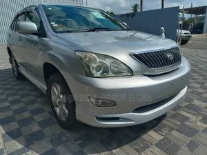 Toyota Harrier 2002 Silver