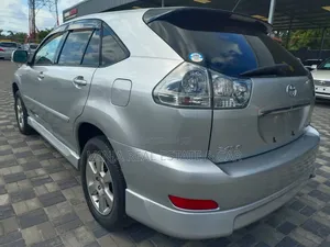 Toyota Harrier 2002 Silver