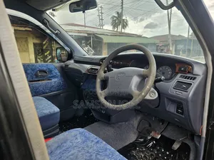 Toyota Noah 2002 Black