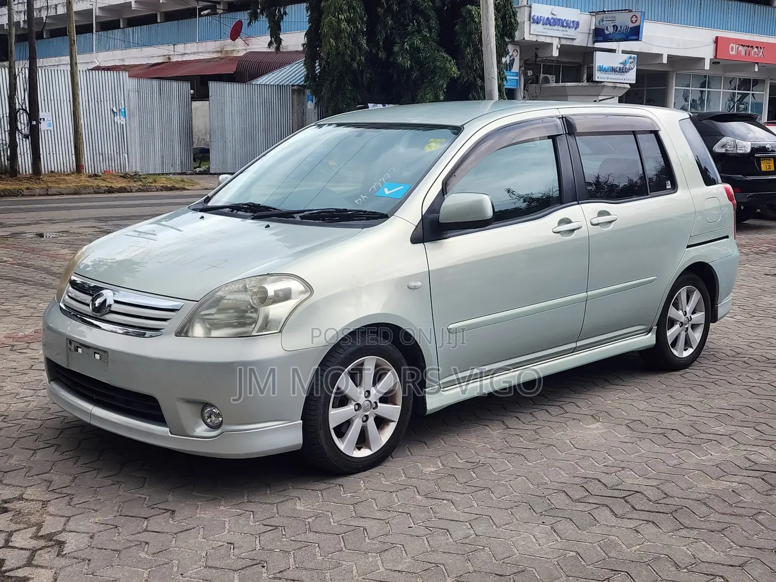 Toyota Raum 2009 Blue
