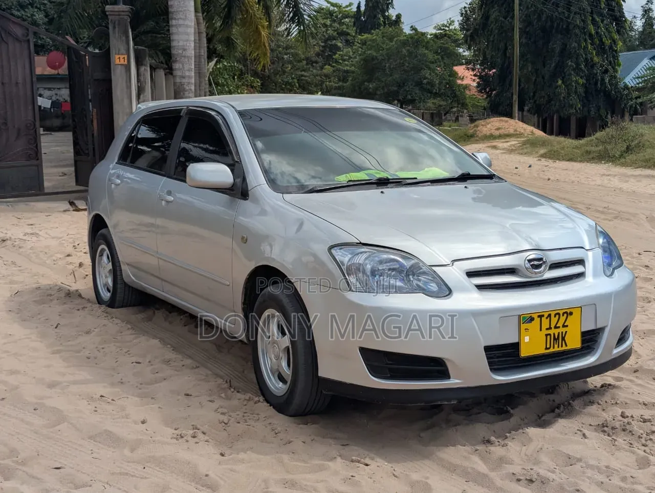 Toyota Corolla RunX 2006 Silver
