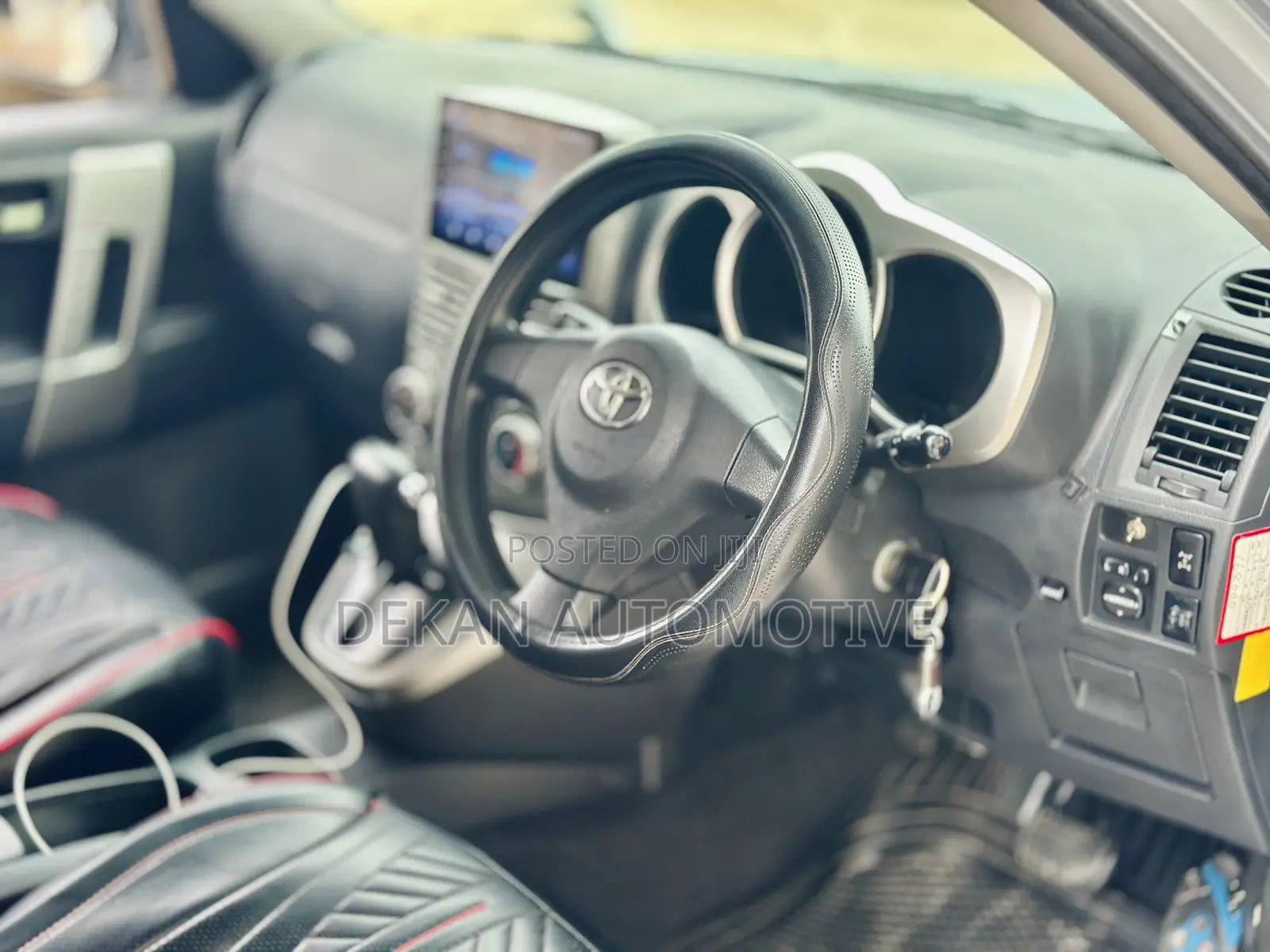 Toyota Rush 1.5 RWD 2010 Silver