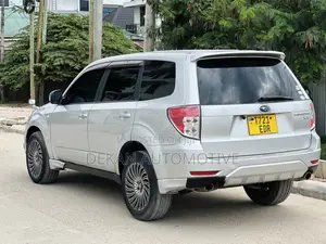 Subaru Forester 2009 Silver