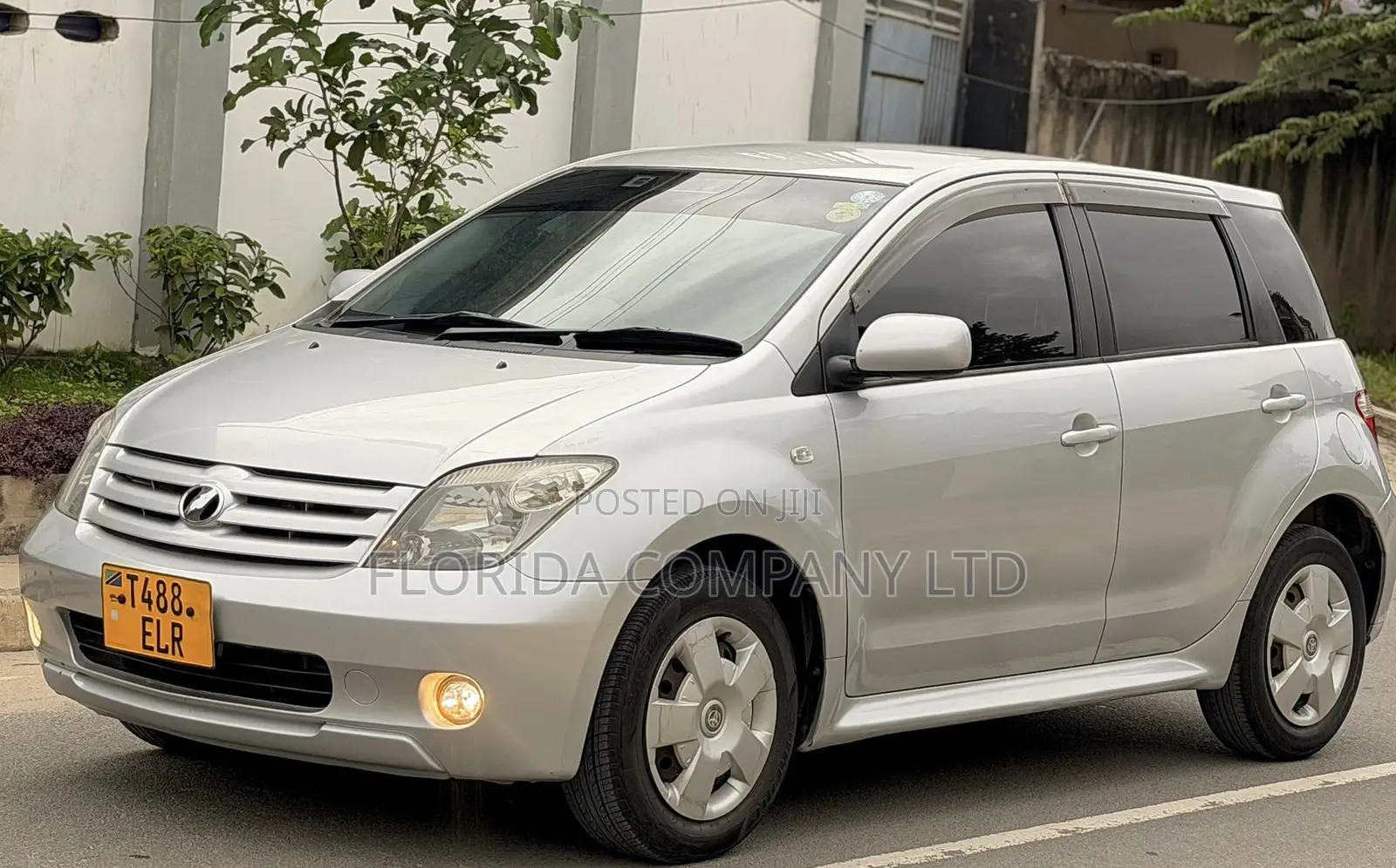 Toyota IST 2006 Silver