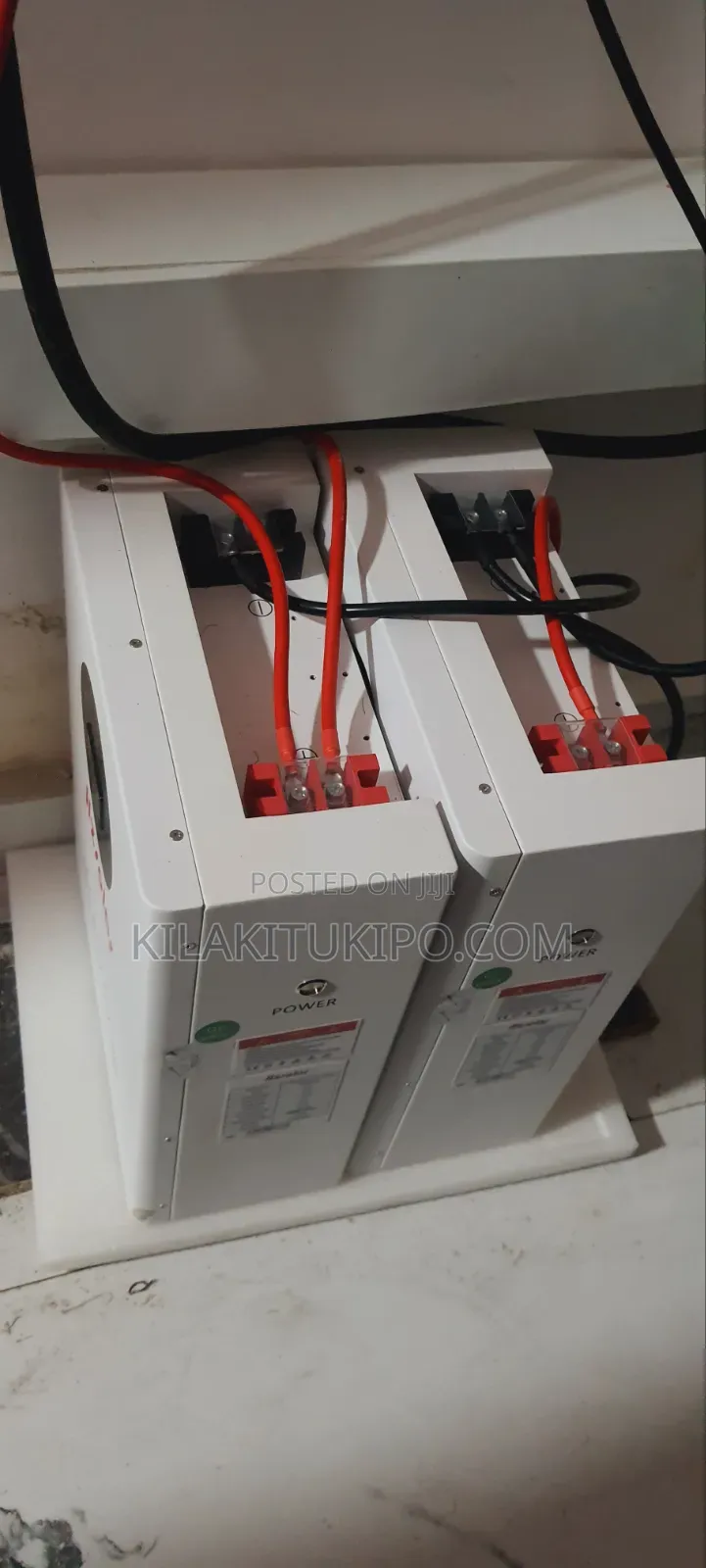 Solar System 2 Lithium Battery 100ah 25.6v + Hybrid Inverter 4200w 24v