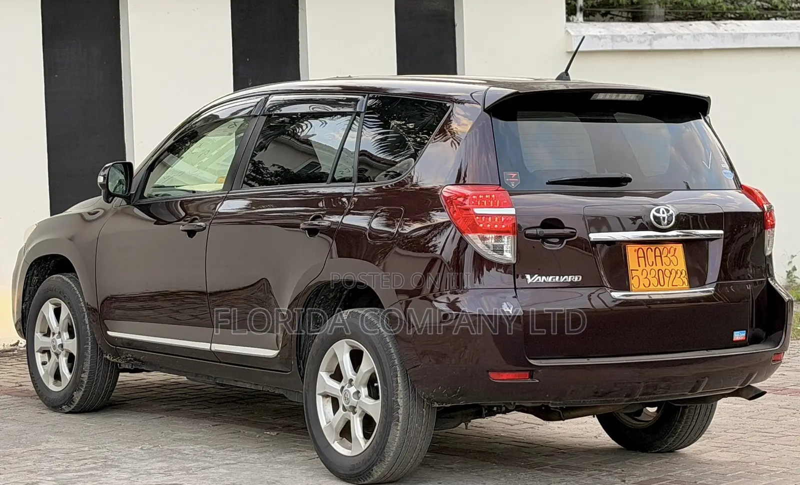 Toyota Vanguard 2013