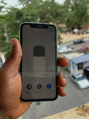 Apple iPhone 11 64 GB Green