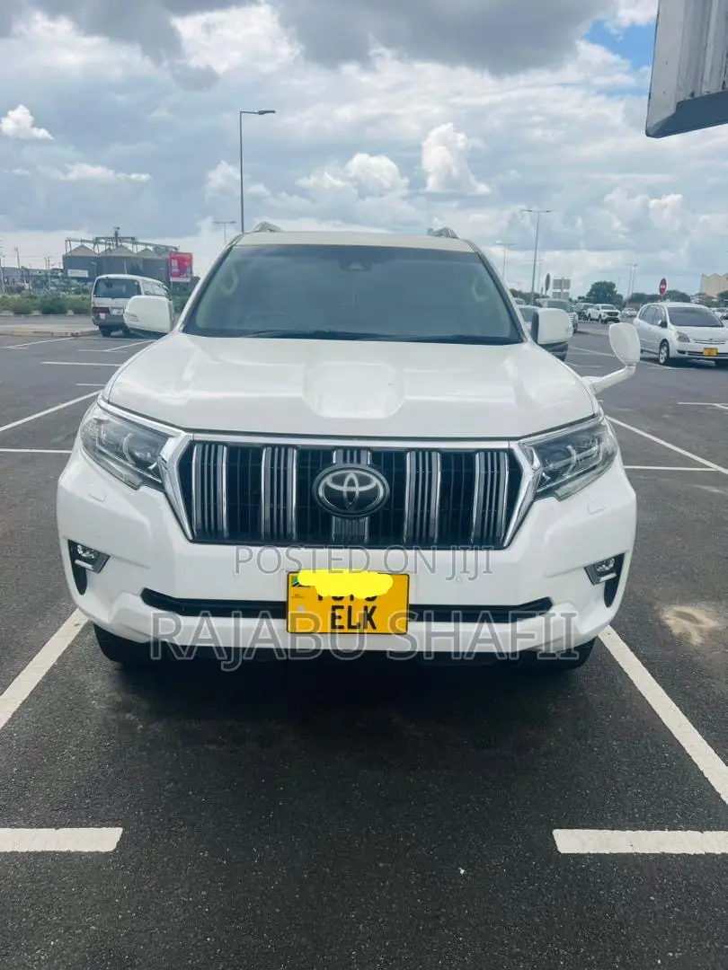 Toyota Land Cruiser Prado 2.7 2020 White