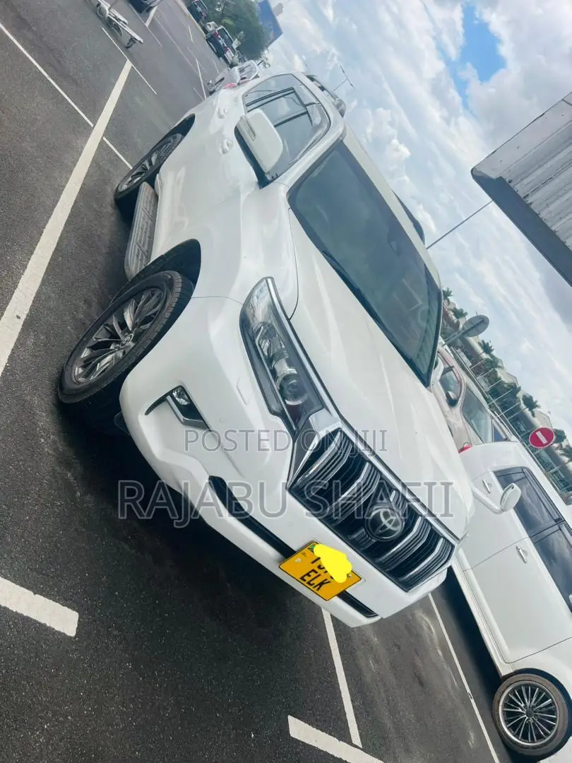 Toyota Land Cruiser Prado 2.7 2020 White
