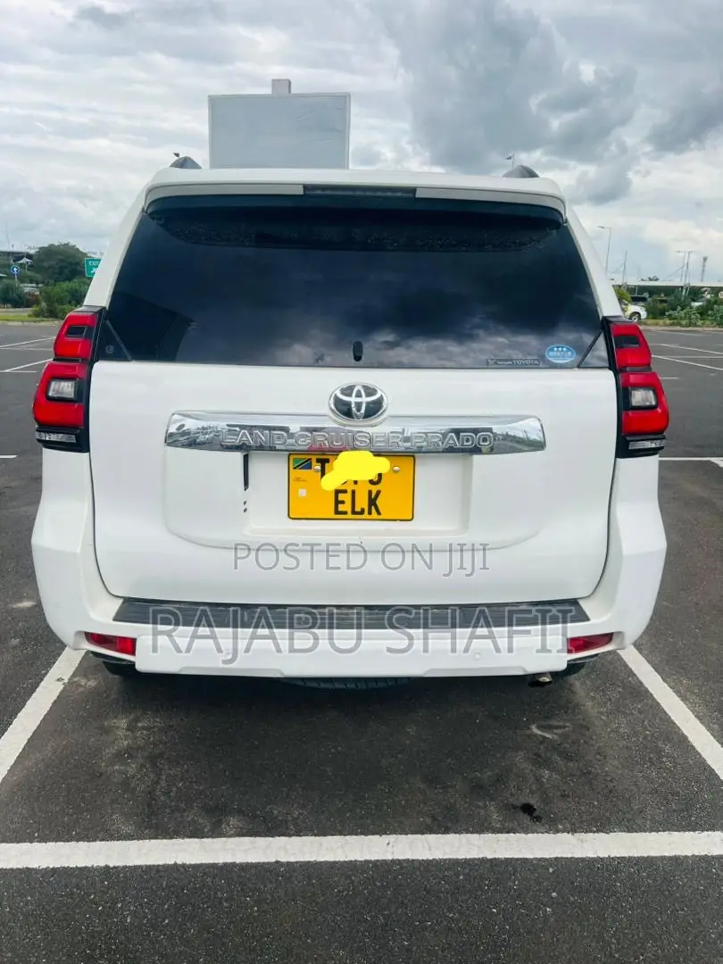Toyota Land Cruiser Prado 2.7 2020 White