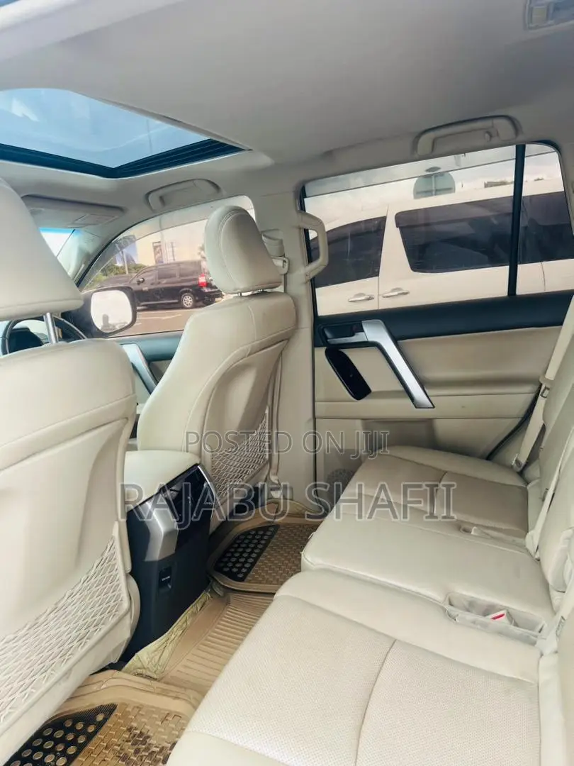 Toyota Land Cruiser Prado 2.7 2020 White