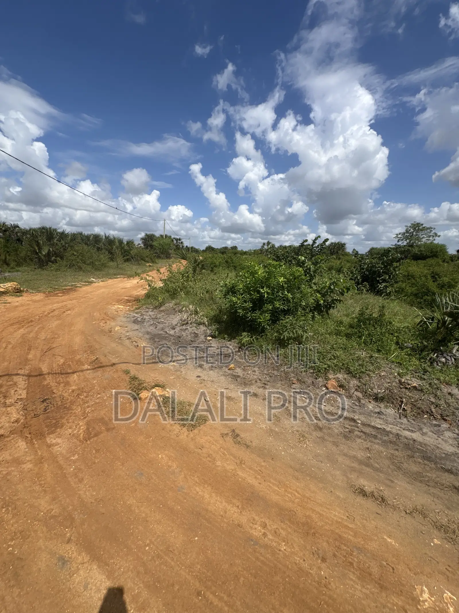Kiwanja Kinauzwa Gezaulole Kigamboni