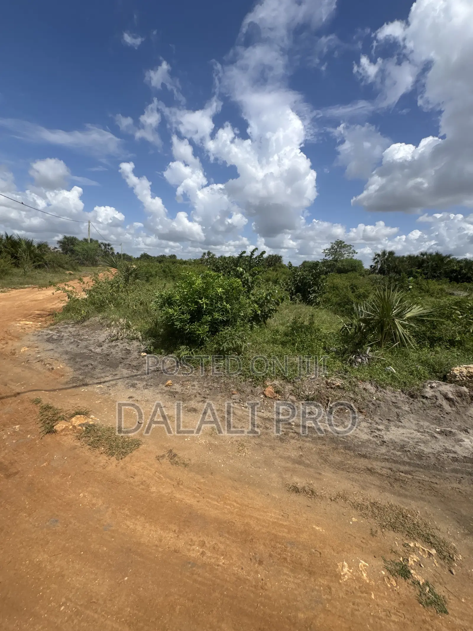 Kiwanja Kinauzwa Gezaulole Kigamboni