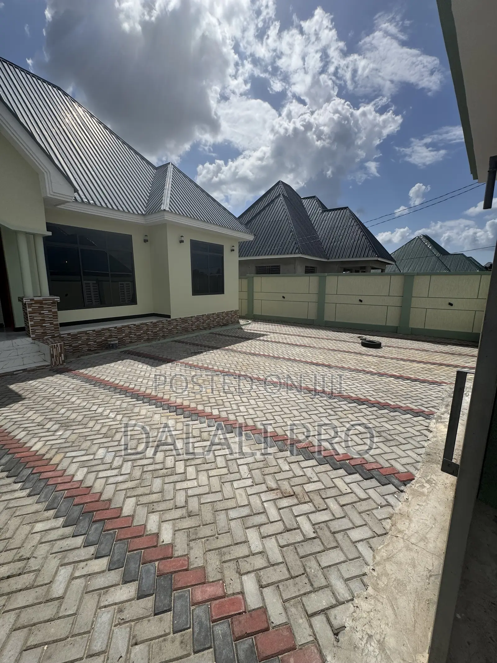 Nyumba Inauzwa Kibugumo Kigamboni