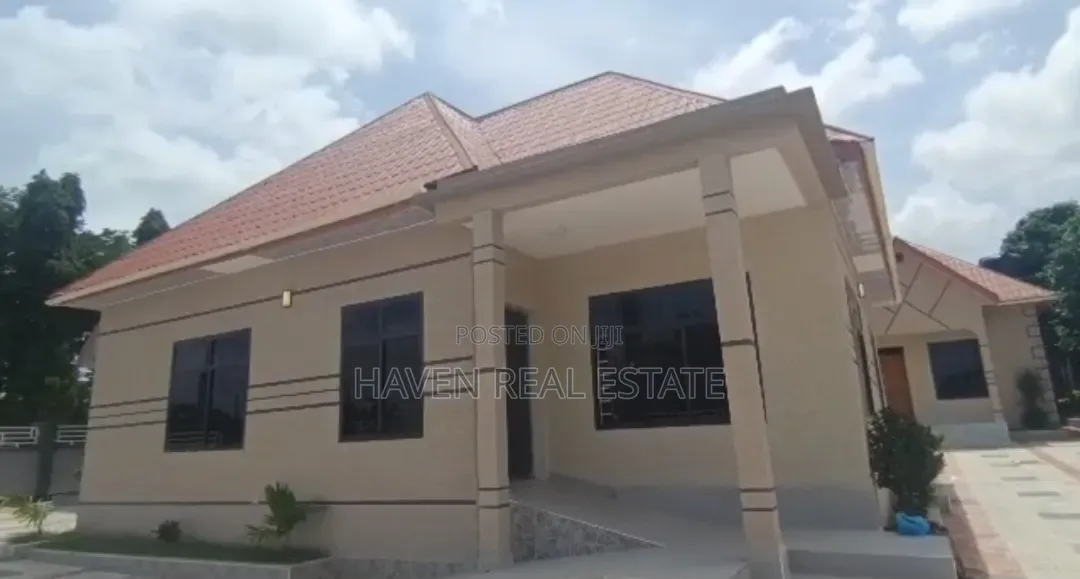 4bdrm Apartment in Msisi for sale