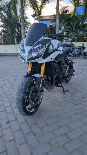 Yamaha DT125 2025 Black