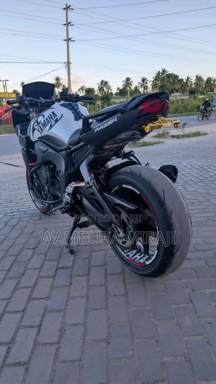 Yamaha DT125 2025 Black