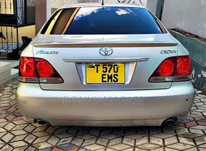 Toyota Crown Royale 2005 Silver