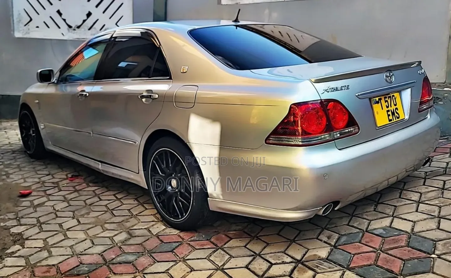 Toyota Crown Royale 2005 Silver