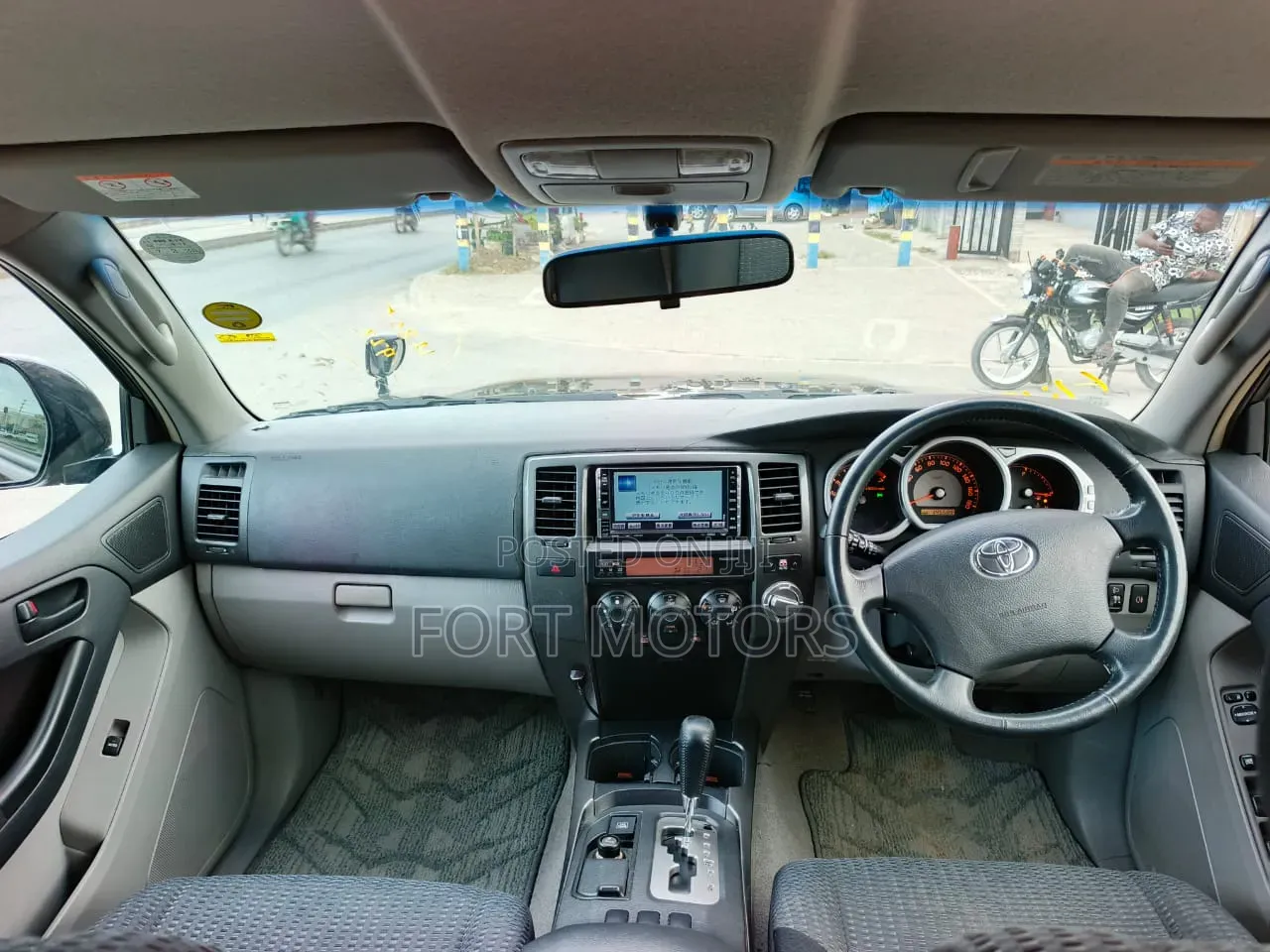 Toyota Hilux Surf 2006 Black