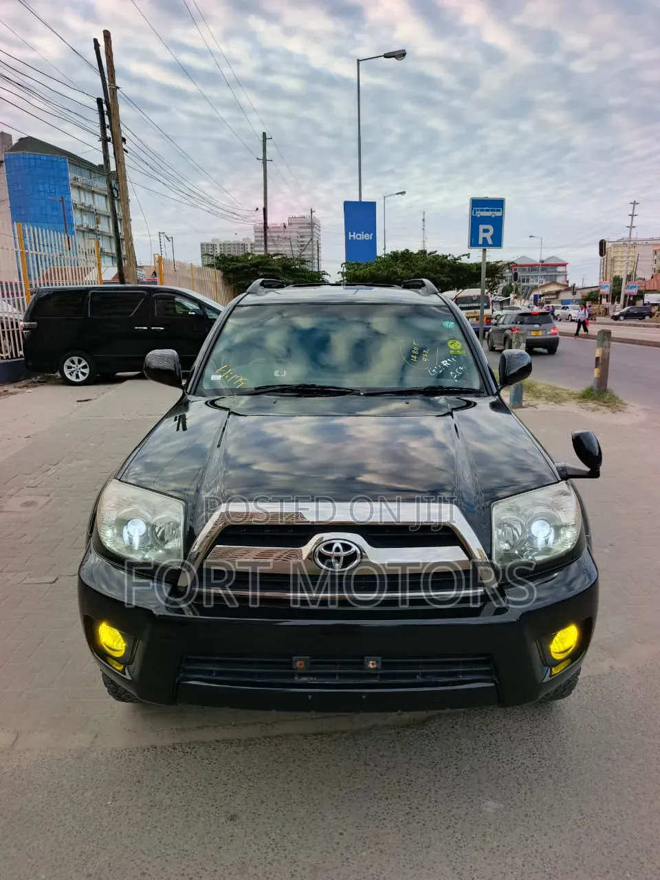 Toyota Hilux Surf 2006 Black