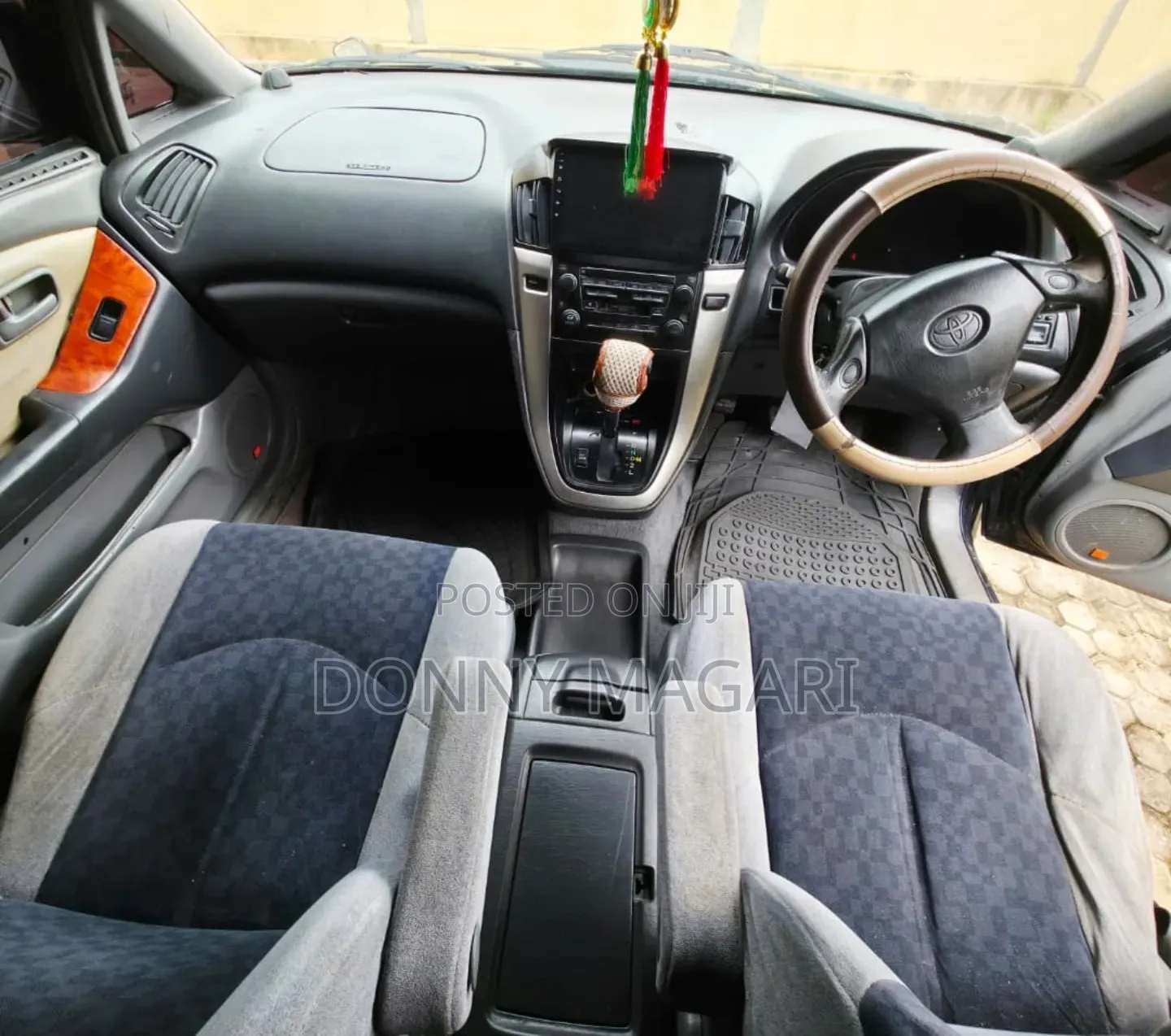 Toyota Harrier 2002 Black