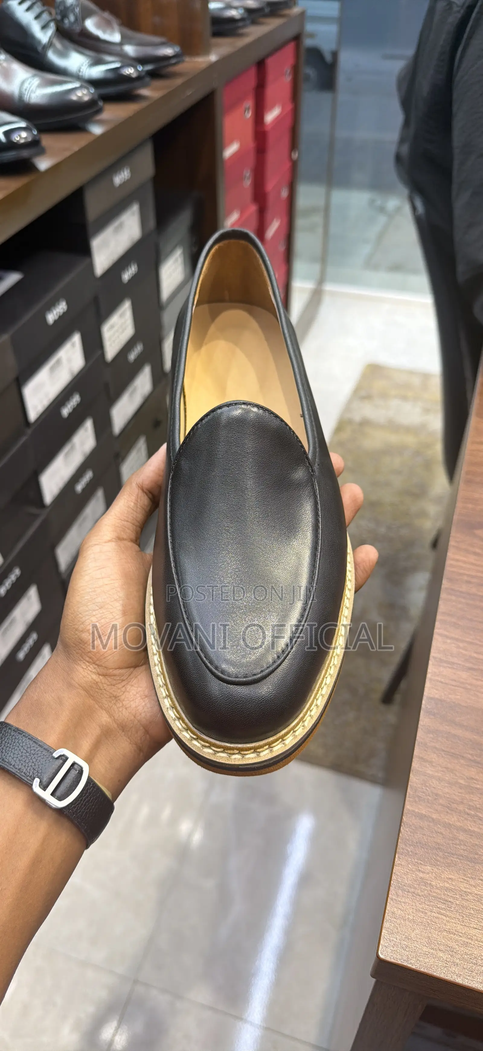 Classic Movani Loafer