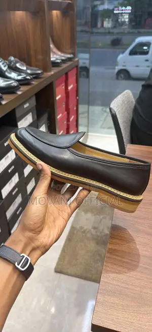 Classic Movani Loafer