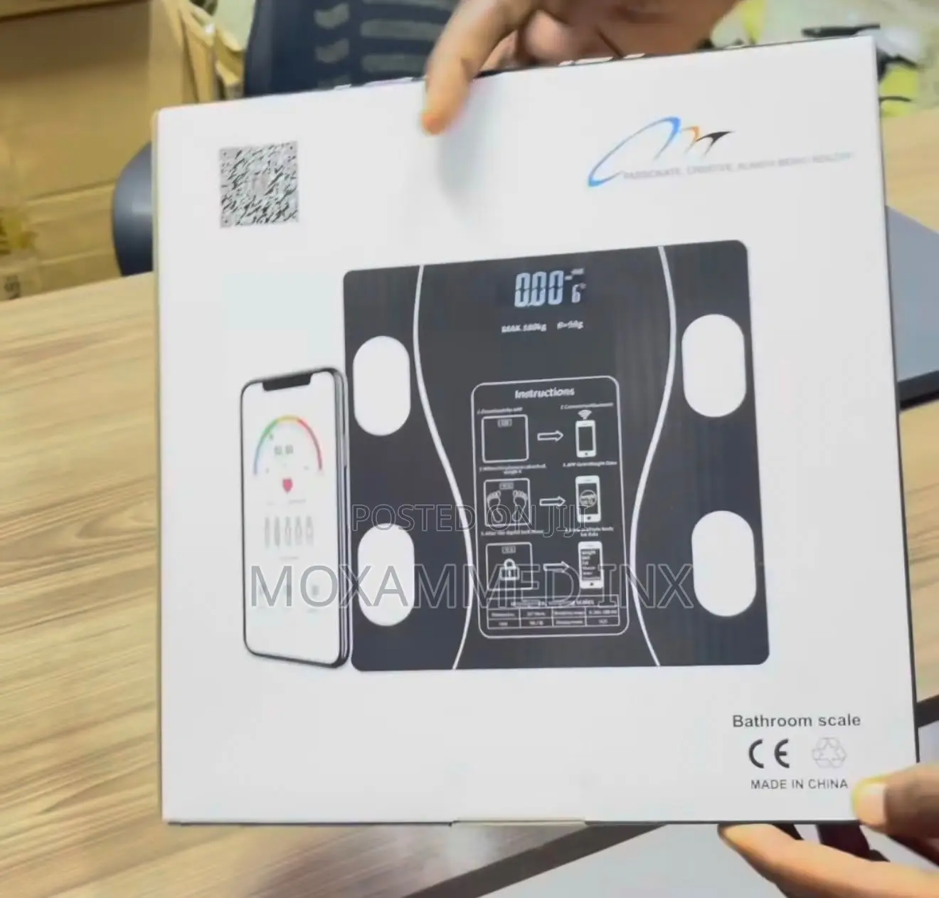 Intelligent Bluetooth Bathroom Scale