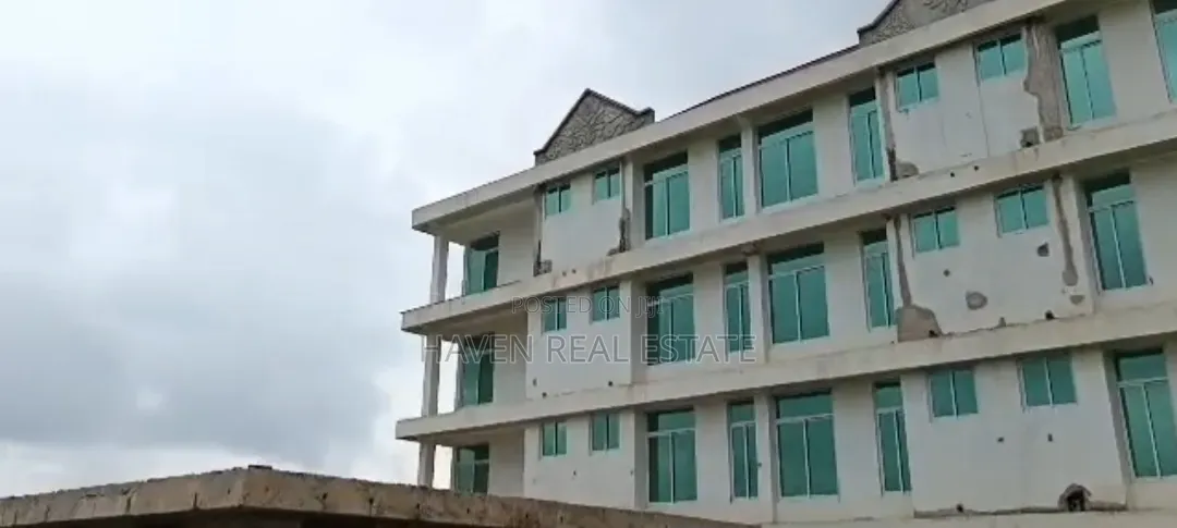Jengo La Hotel Linauzwa Dodoma