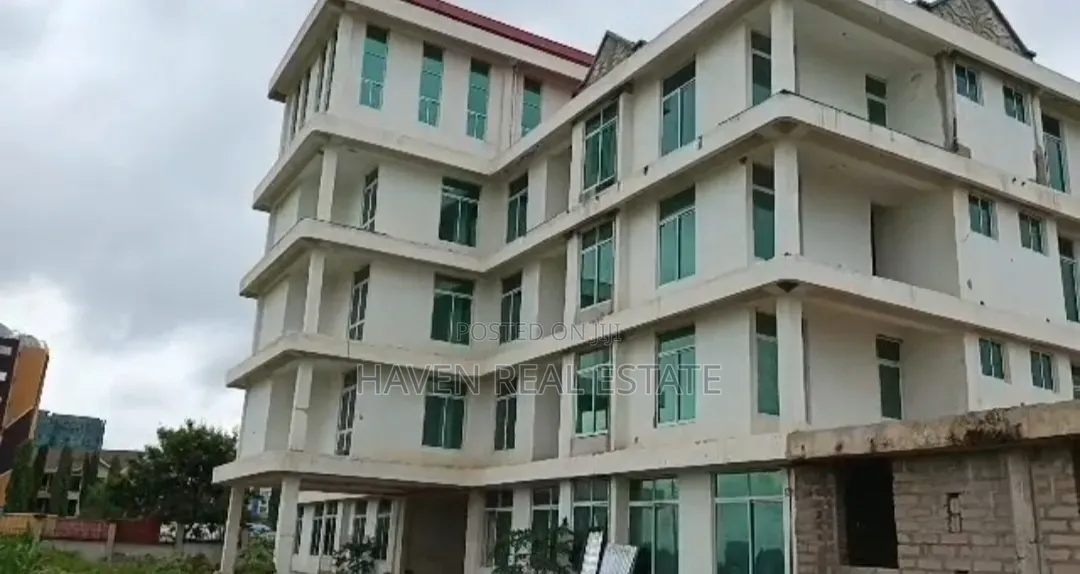 Jengo La Hotel Linauzwa Dodoma