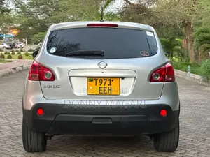 Nissan Dualis 2010 Silver