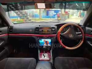 Toyota Mark II 2004 Black