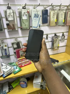Apple iPhone 11 128 GB Red