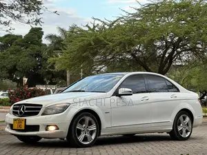 Mercedes-Benz C-Class 2010 White