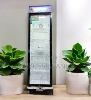 Pmax Showcase [Model 320] 320 Liters