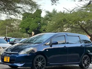 Toyota Wish 2004 Blue