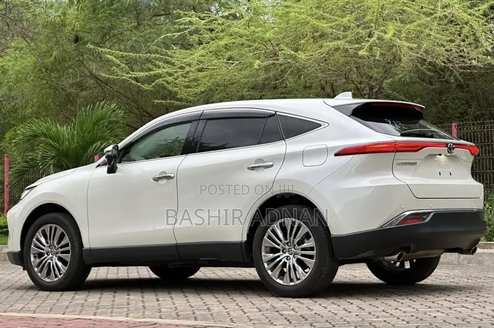 Toyota Harrier Z 2020 Pearl