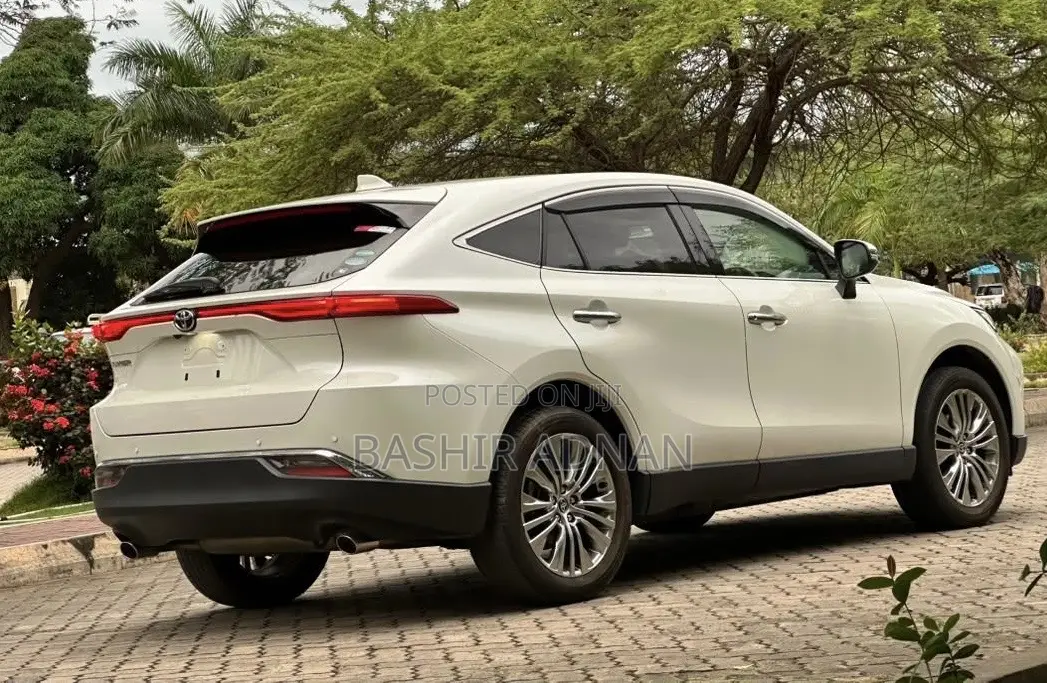 Toyota Harrier Z 2020 Pearl