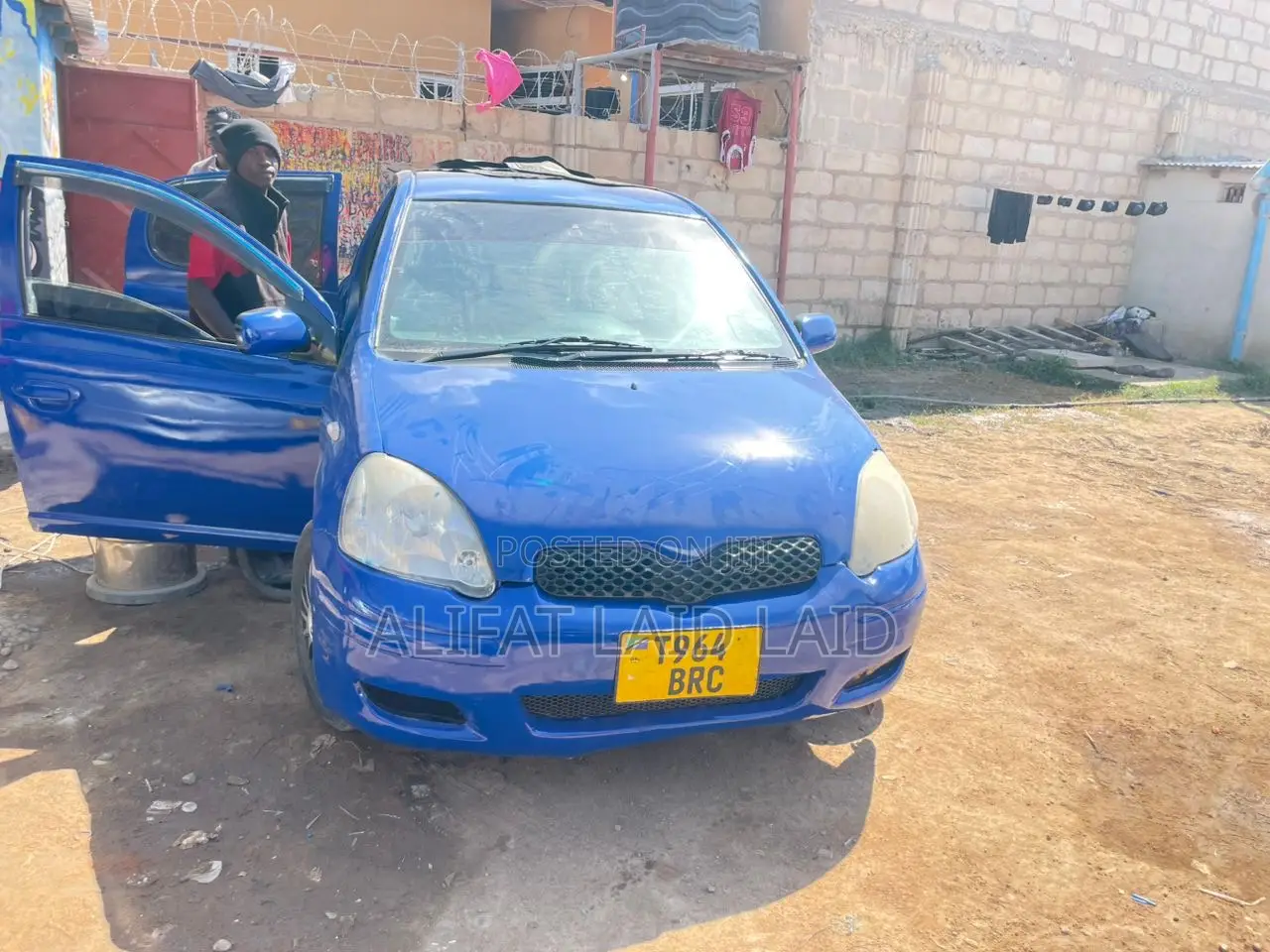 Toyota Vitz 1.0 FWD 5dr 2004 Blue
