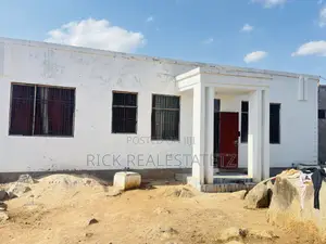 2bdrm House in Mkolani for sale