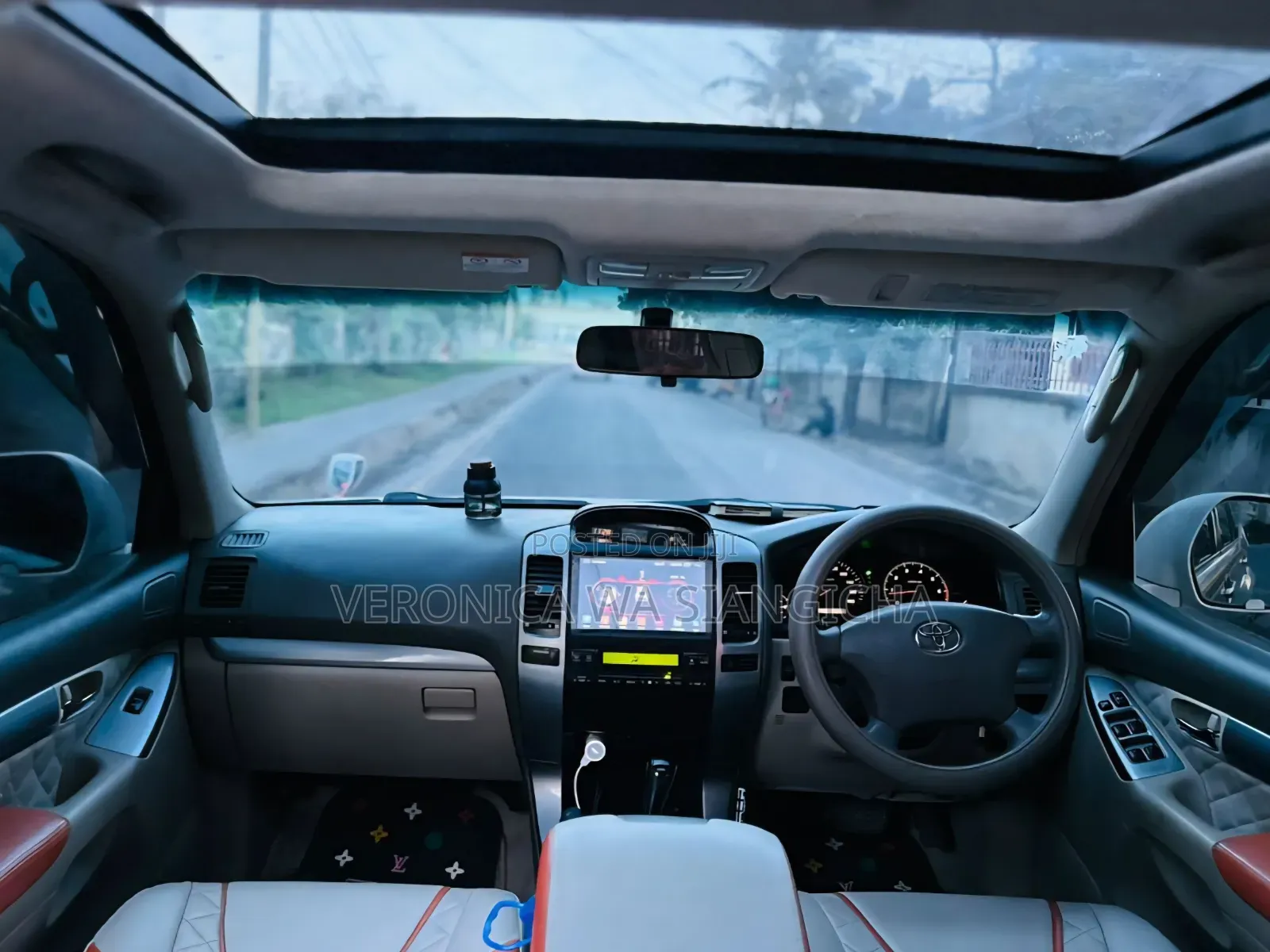 Toyota Land Cruiser Prado 2004 White
