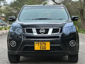 Nissan X-Trail 2012