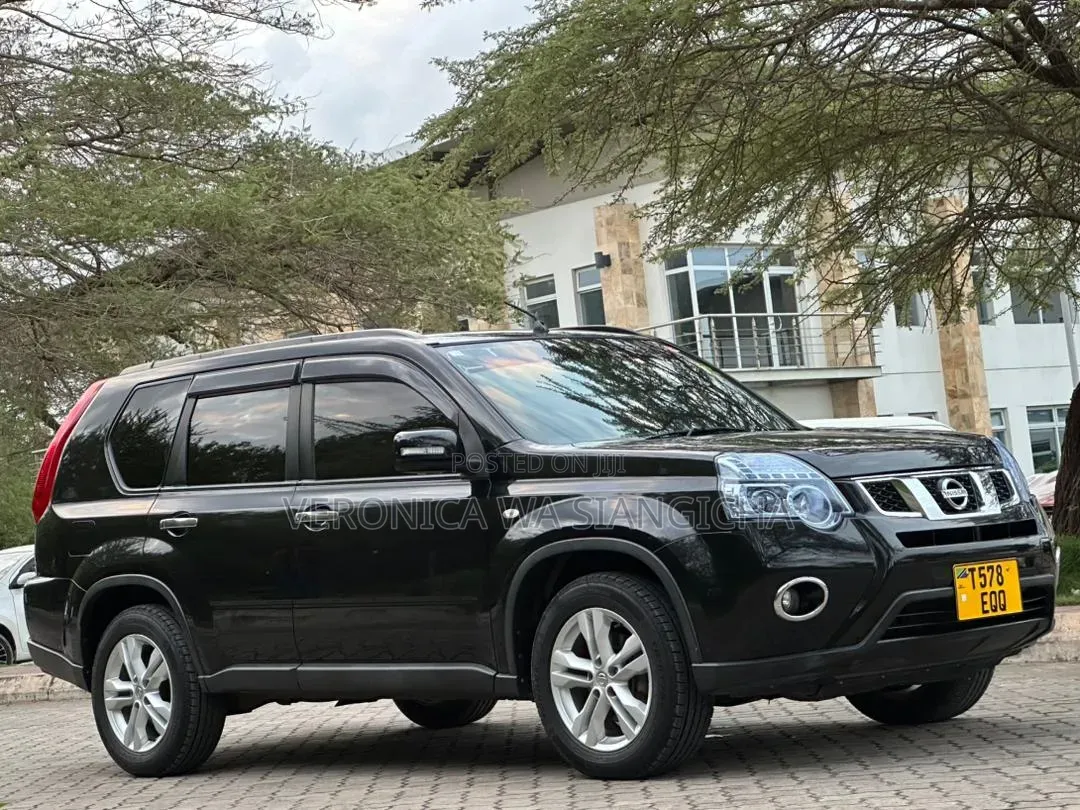 Nissan X-Trail 2012