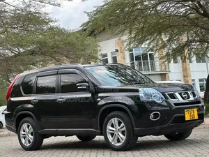 Nissan X-Trail 2012