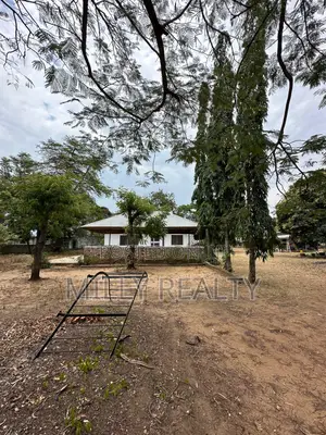 3rd Beach Plot for Sale Bahari Beach