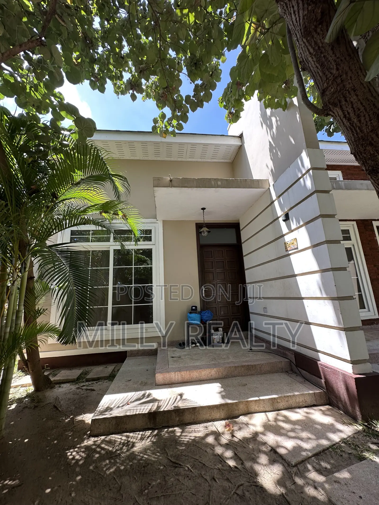 4bdrm Villa in Bahari Beach Villas, Kunduchi for sale